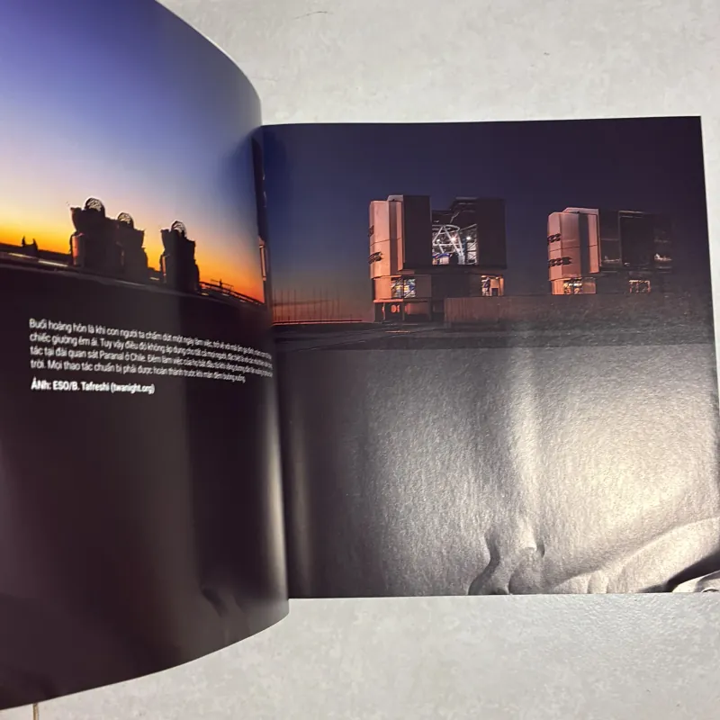 Bầu trời tuổi thơ - Thiên văn học cho người bắt đầu - Nguyễn Quang Riệu 786221