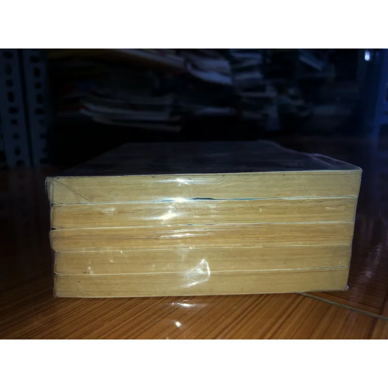 Những chàng trai và cô gái Tokyo  784429