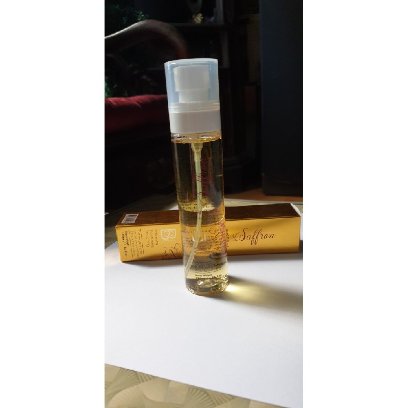 XỊT KHOÁNG SAFFRON- NHỤY HOA NGHỆ TÂY DƯỠNG DA 3 TRONG 1 12803