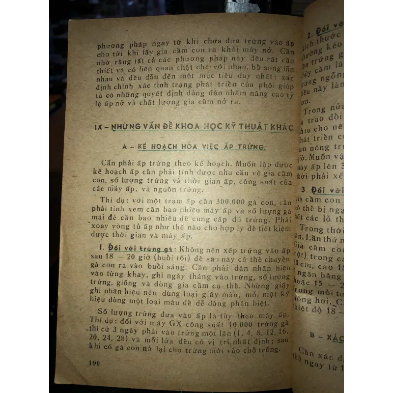 Ấp trứng gia cầm - Lê Xuân Đồng - Bùi Quang Toàn - Nguyễn Xuân Sơn 795480