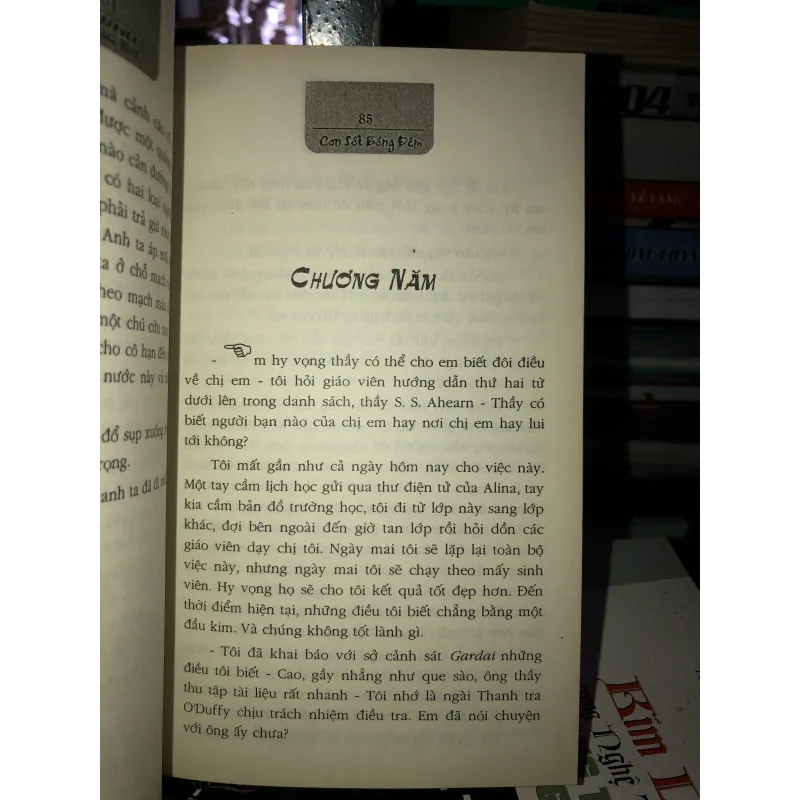 Cơn sốt bóng đêm tập một - Karen Marie Moning 998112