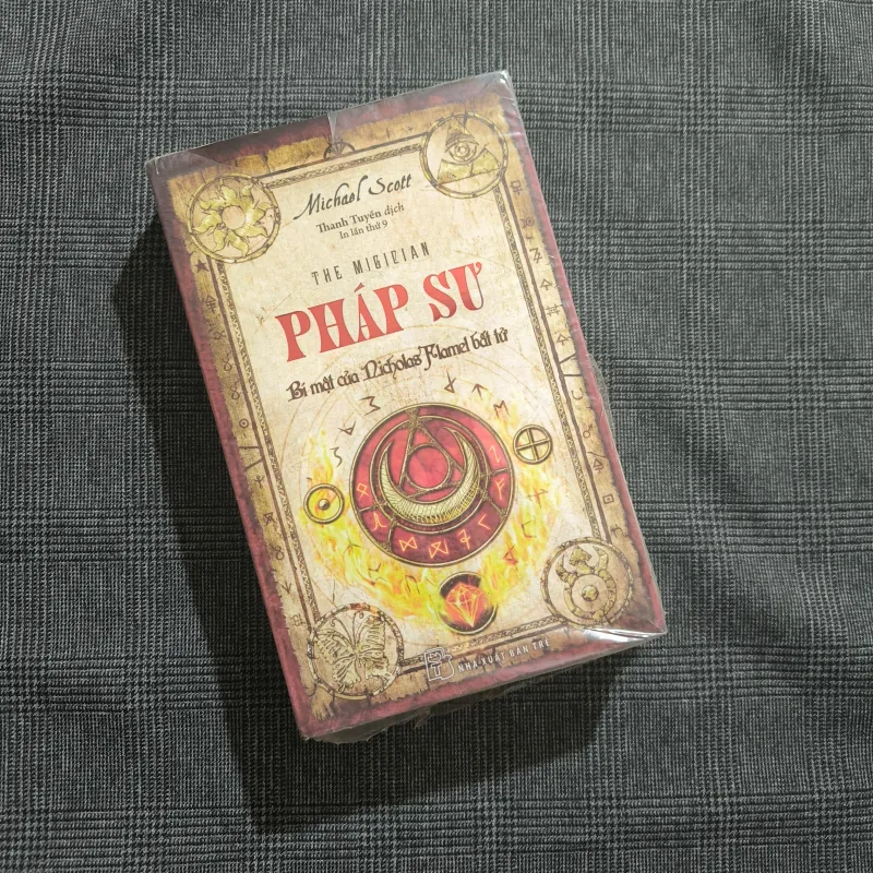 Pháp sư (The Magician) - Bí mật của Nicholas Flamel bất tử (seal rách) - Michael Scott 752840