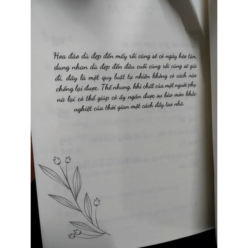 Ôn nhu cũng là quyến rũ". 
Tác giả là Cố Minh (dịch giả Hương  Nghi) 703769