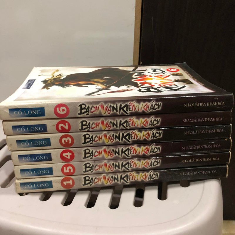 Bạch vạn kiếm khách - Cổ Long (6 cuốn) 60366