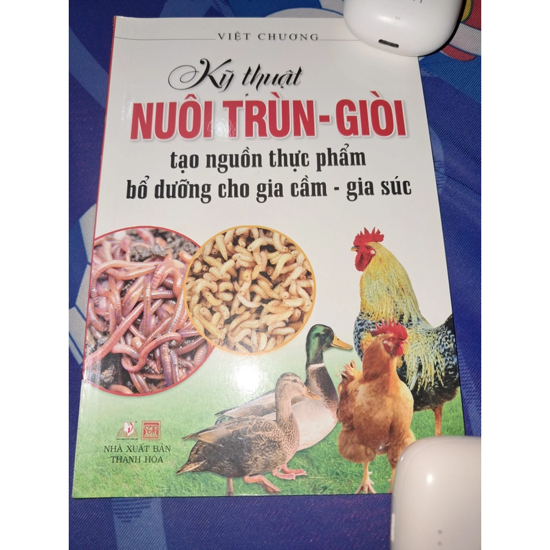 Sách - kỹ thuật nuôi trùn - giòi 484870