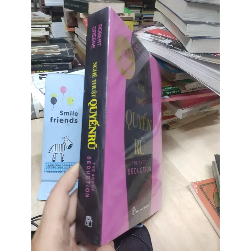 Sách: Nghệ thuật quyến rũ - TG: Robert Greene ( sách mới nguyên seal) 931522