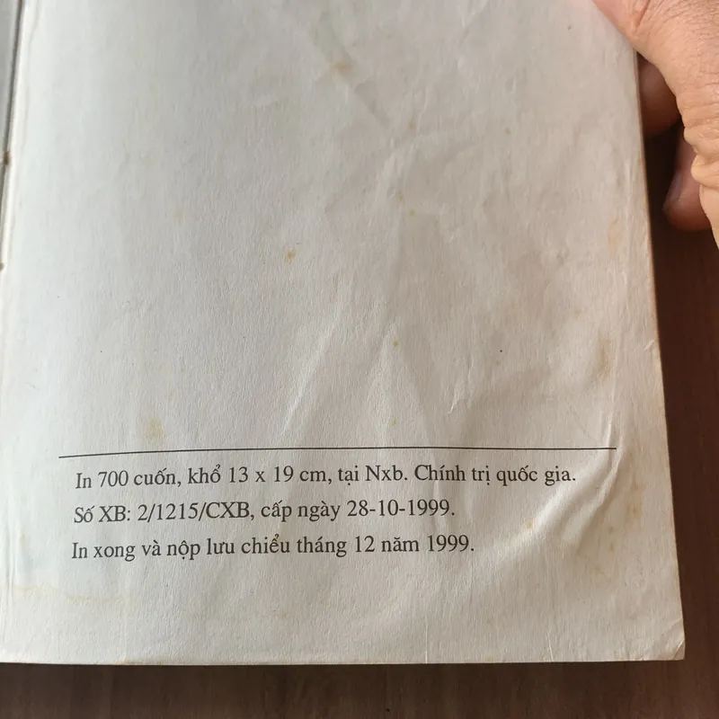 Bên đời quạnh hiu, Quỳnh Dao 603851