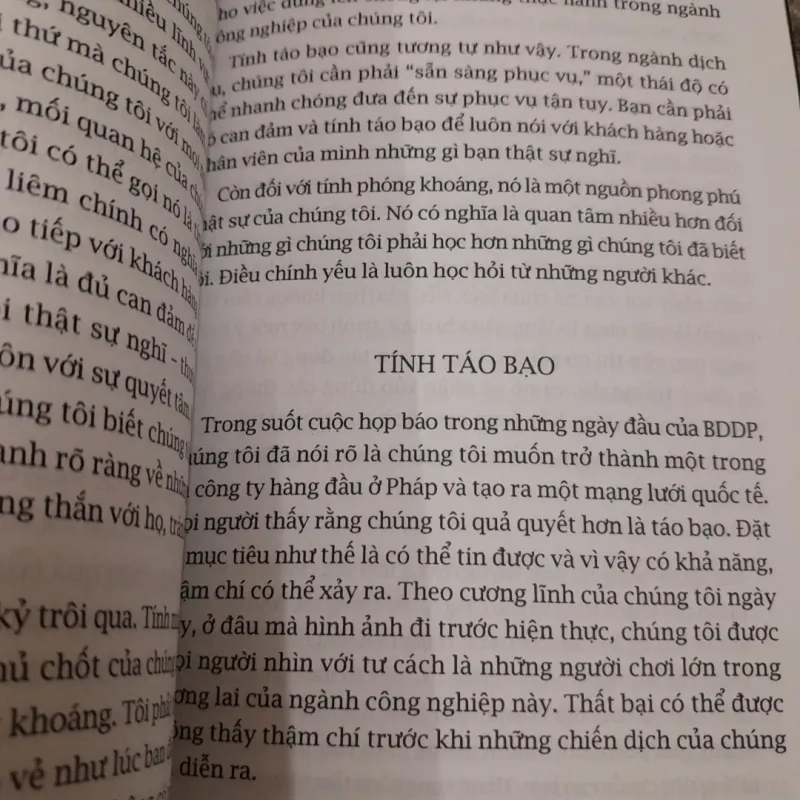 Phá vỡ giới hạn để kiến tạo trật tự. How Discruption brought Order. TG Jean Marie Dru 746499