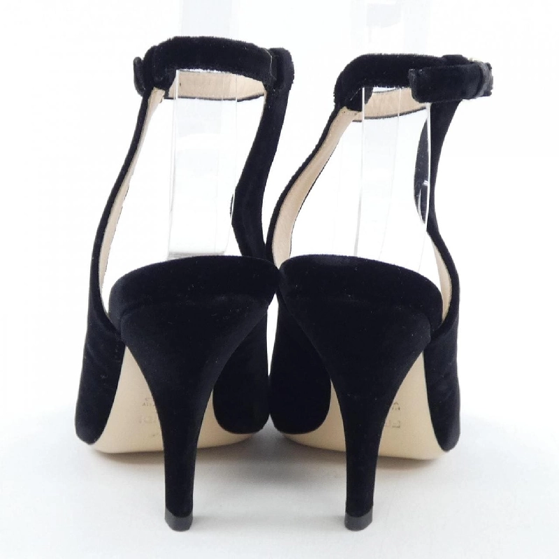 Giày sandal FENDI - Hàng hiệu Authentic 828689