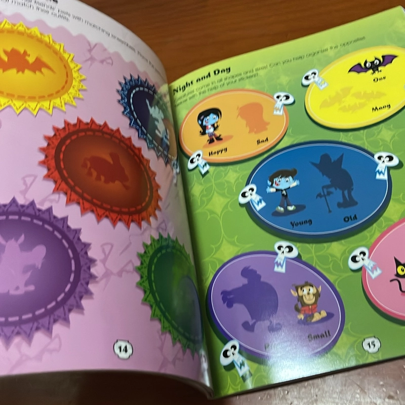 PICTURE BOOK Super sticker book 536343