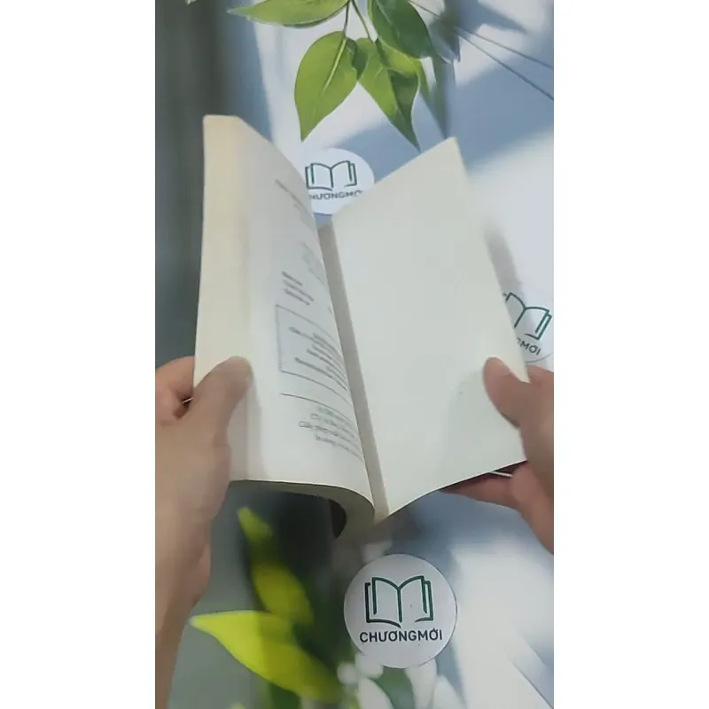 Anh chỉ muốn nắm tay em thôi - Emily Rose 694967