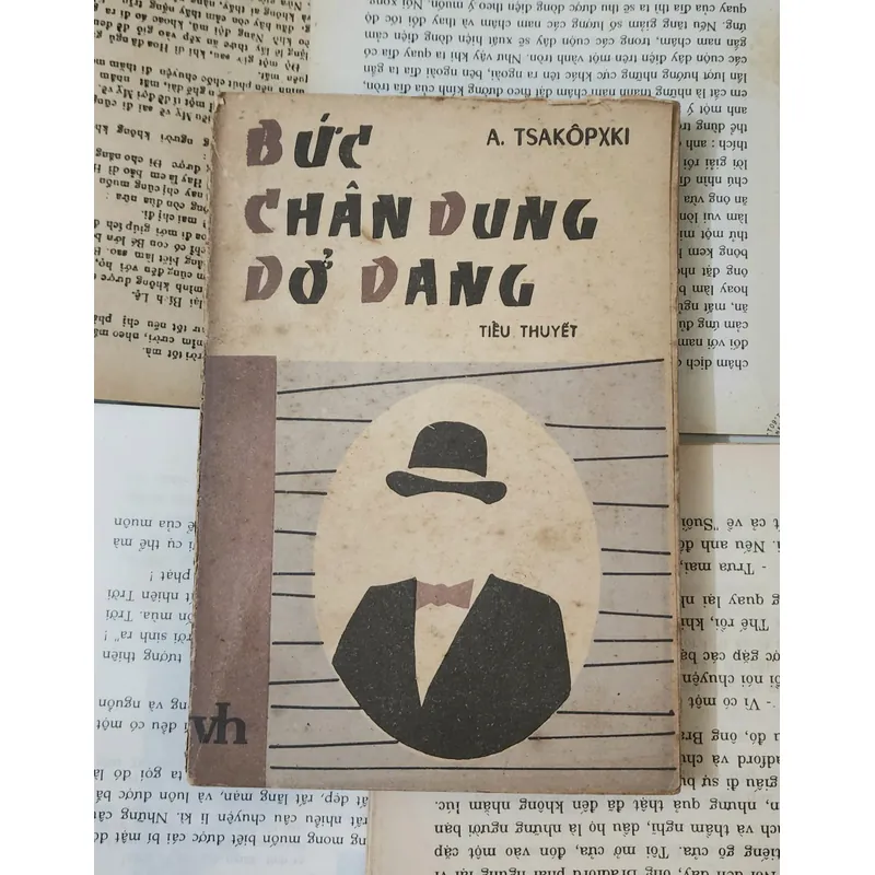 BỨC CHÂN DUNG DỞ DANG - A. Tsakopxki 707602