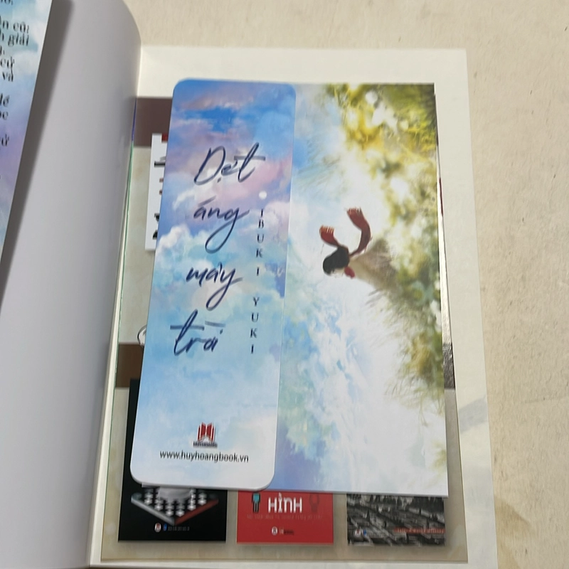 Dệt áng mây trời - Ibuki Yuki 517894