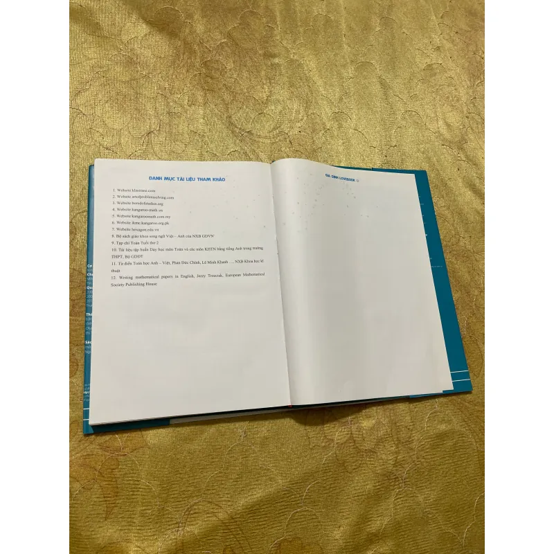 RÈN LUYỆN TƯ DUY TOÁN TRẮC NGHIỆM THCS QUA KÌ THI TOÁN QUỐC TẾ KANGAROO SONG NGỮ ANH VIỆT- 728506