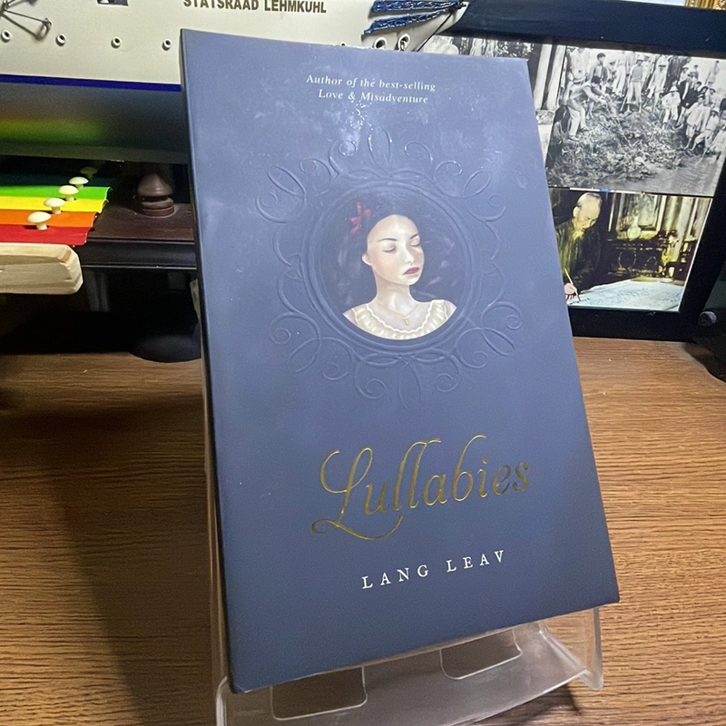 Lullabies Lang Leav 450385