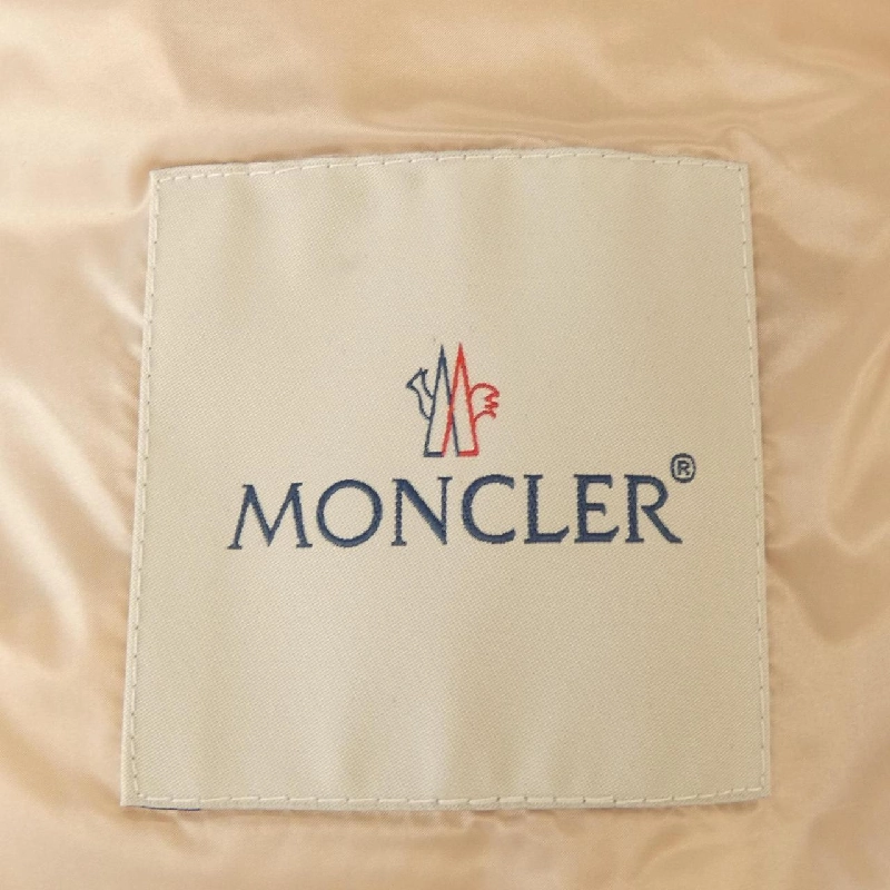 Áo vest lông vũ MONCLER 635845