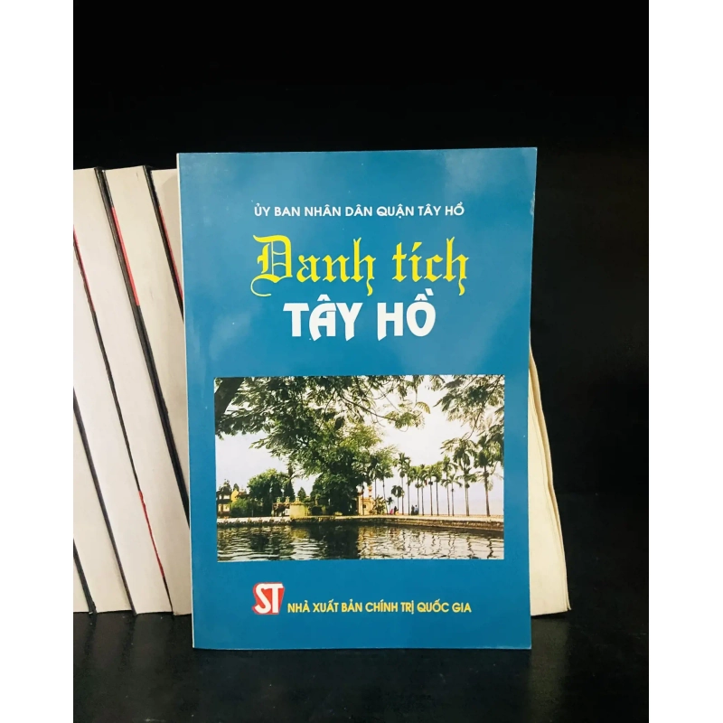 (Sách cũ SCGR) Danh tích Tây Hồ - Tâm lý VAVOD1K1-32 Blogmeo090426 1016503