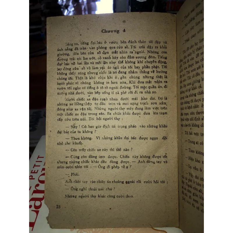 Giã từ vũ khí - E. He Ming Way 933478