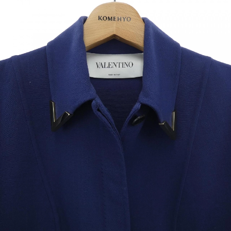 Áo khoác VALENTINO RB3CE1I54EJ - Hàng hiệu Authentic 818431