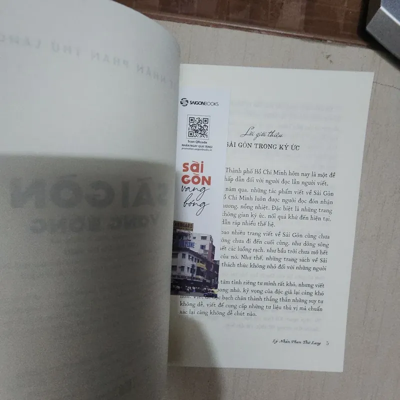Sách Sài Gòn vang bóng mới 90% 715275