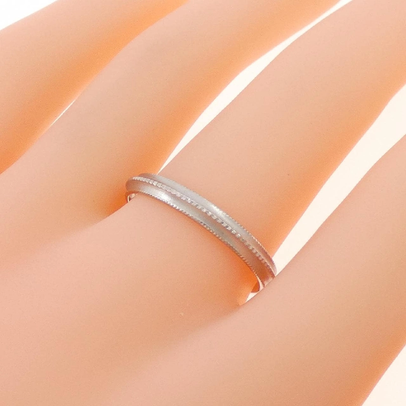 PT850 Nhẫn - Hàng hiệu Chính hãng 666125