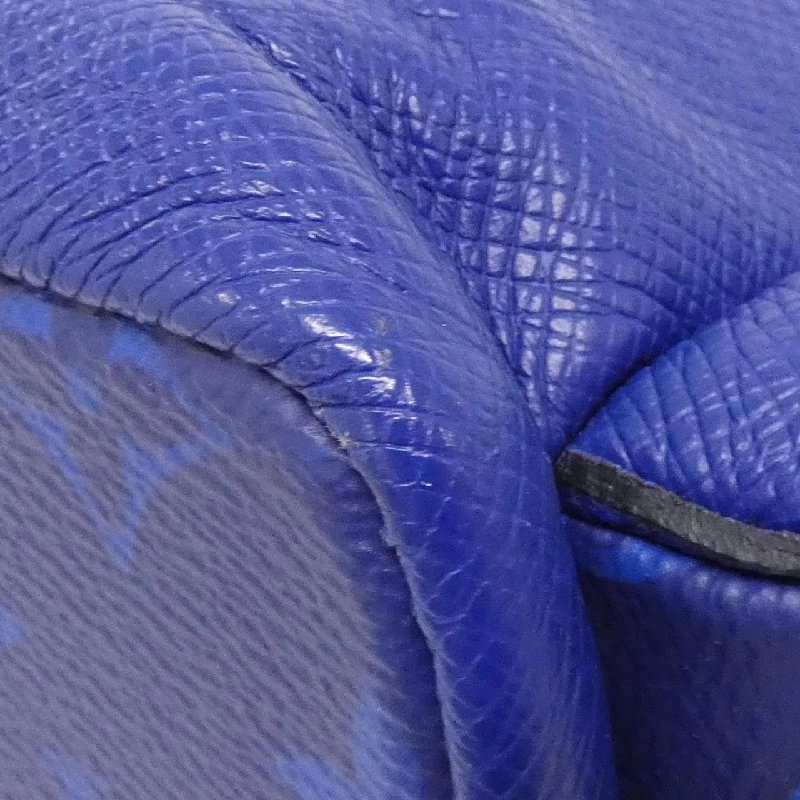 Ba lô Louis Vuitton Taiga Lama M30419 611134