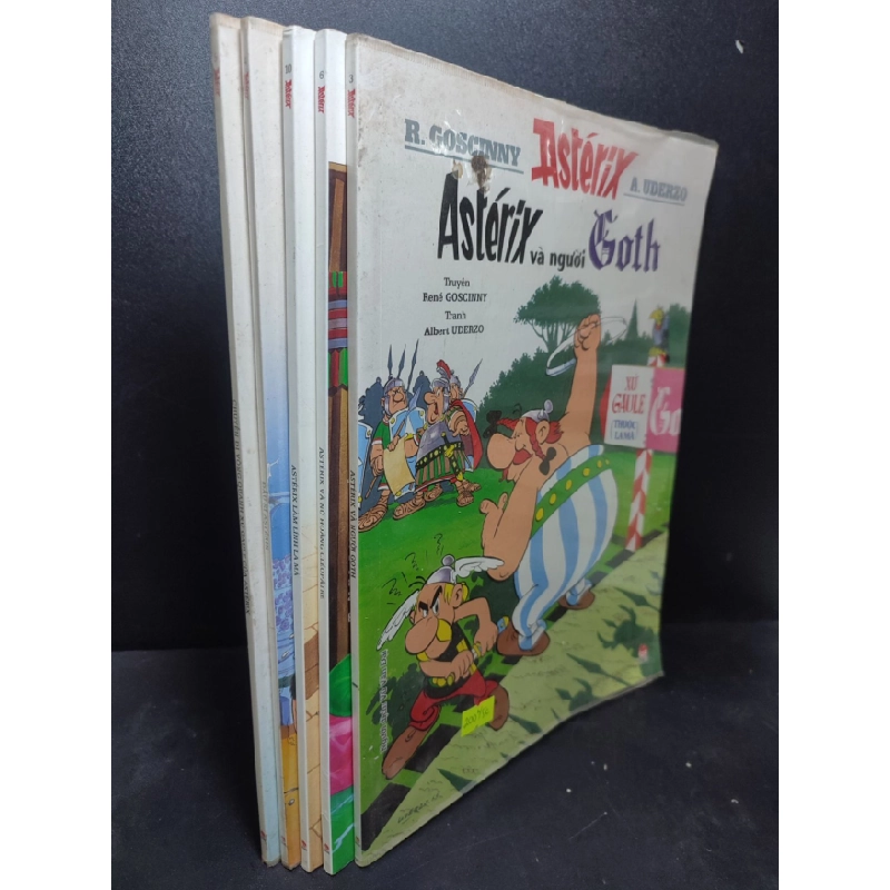 [Phiên Chợ Sách Cũ] Bộ 5 cuốn Asterix mới 85%(truyện tranh) 2303 417721