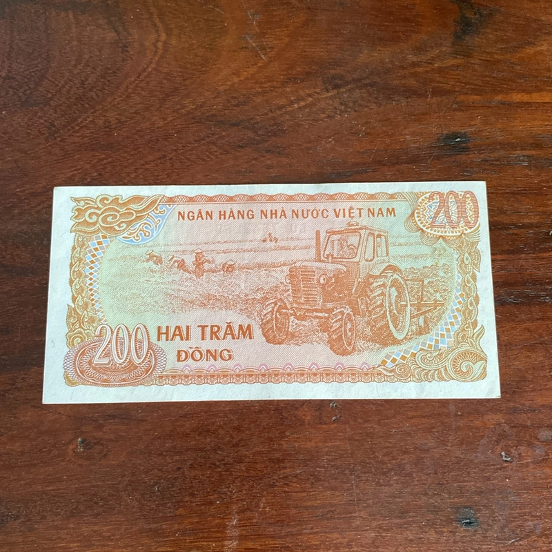 Tiền giấy 200đ 493267