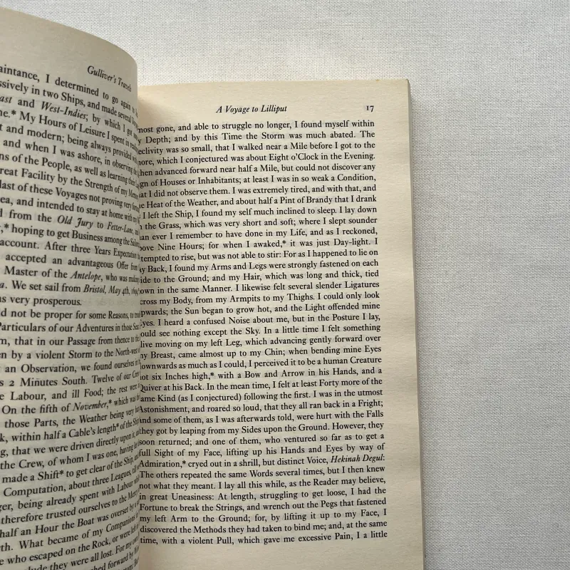 Gulliver's Travels - Jonathan Swift  960623