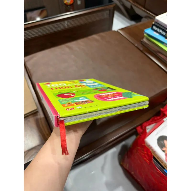 100 Bí Ẩn Đáng Kinh Ngạc Về Thức Ăn – Sách thiếu nhi khám phá khoa học về thực phẩm - K3 1010330