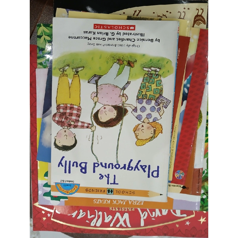 The Playground Bully - Bernice Chardiet, Grace Maccarone & G. Brian Karas 543124