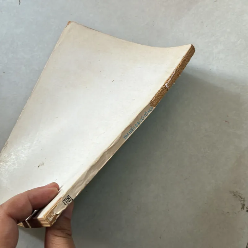 Tìm hiểu đại số tổ hợp phổ thông - Ngô Thúc Lanh 739492