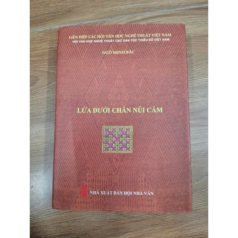 Lửa dưới chân Núi Cấm - Ngô Minh Bắc - Văn học 761843