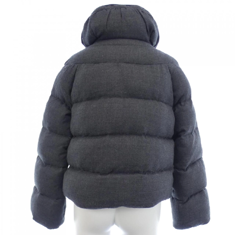 Áo khoác lông vũ MONCLER 641398