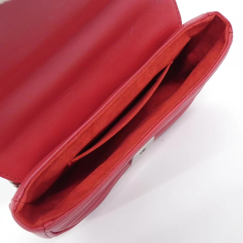 Túi xách dây chuyền Louis Vuitton New Wave M51930 609198