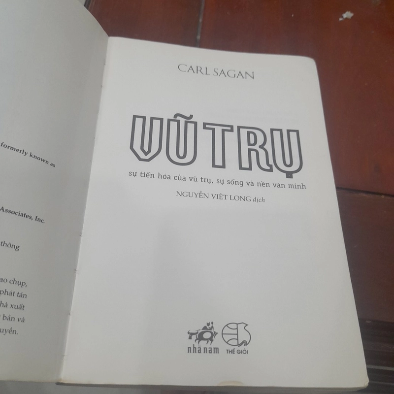 Carl Sagan - VŨ TRỤ, sự tiến hóa, sự sống và nền văn minh 525334