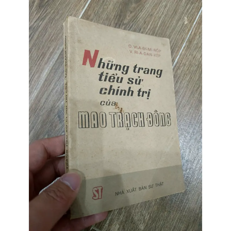 Những trang tiểu sử chính trị của Mao Trạch Đông 989988