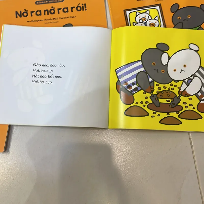 Bộ sách 10 cuốn : cùng chơi với gấu con 0-3 tuổi rất hữu dụng - EHON NHẬT BẢN  1027480