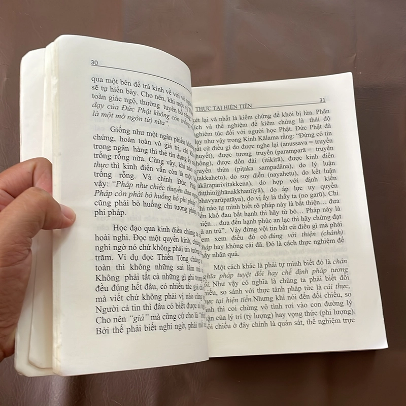 II Tựa sách: Thực Tại Hiện Tiền - Viên Minh 523418