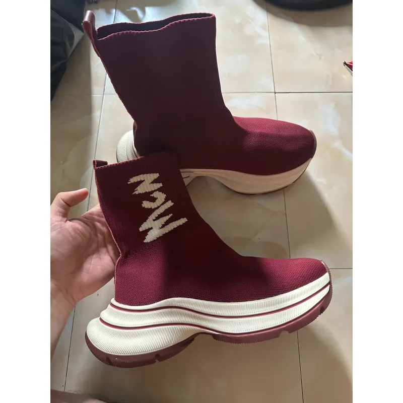 Pass giày chính hãng WCN chưa sử dụng size 41-42 777912