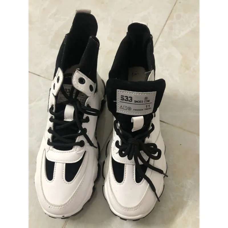 Giày nam size 40 597728