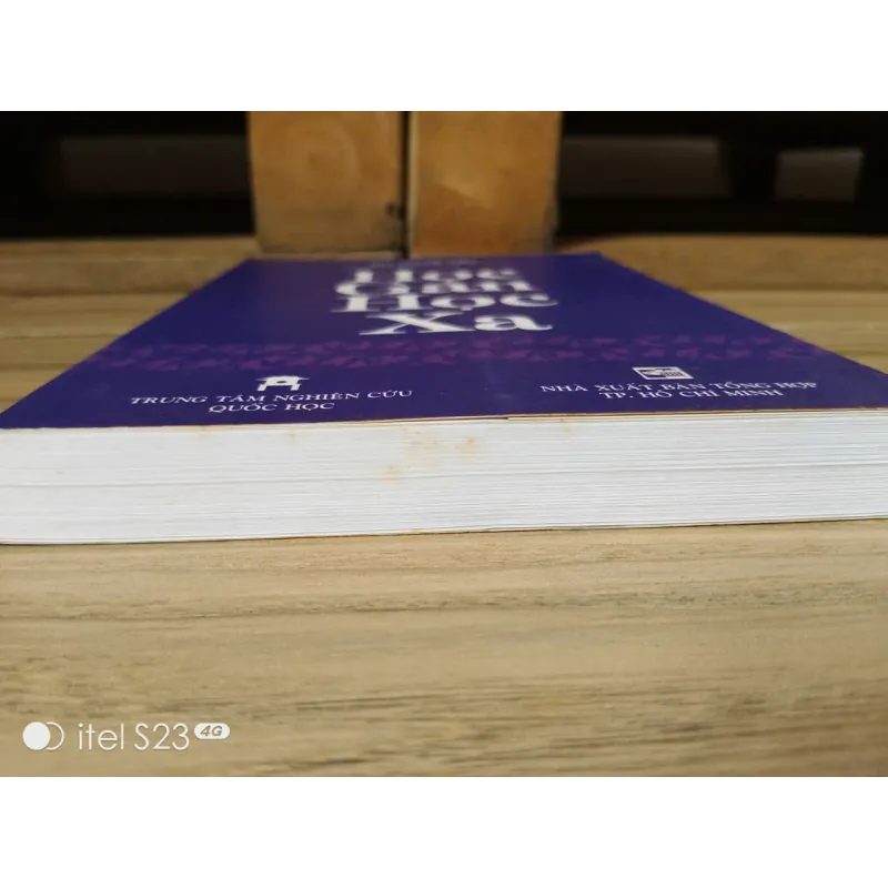 Học gần học xa 746409