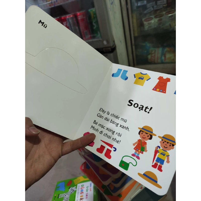 Cùng chơi trốn tìm trang phục 910204