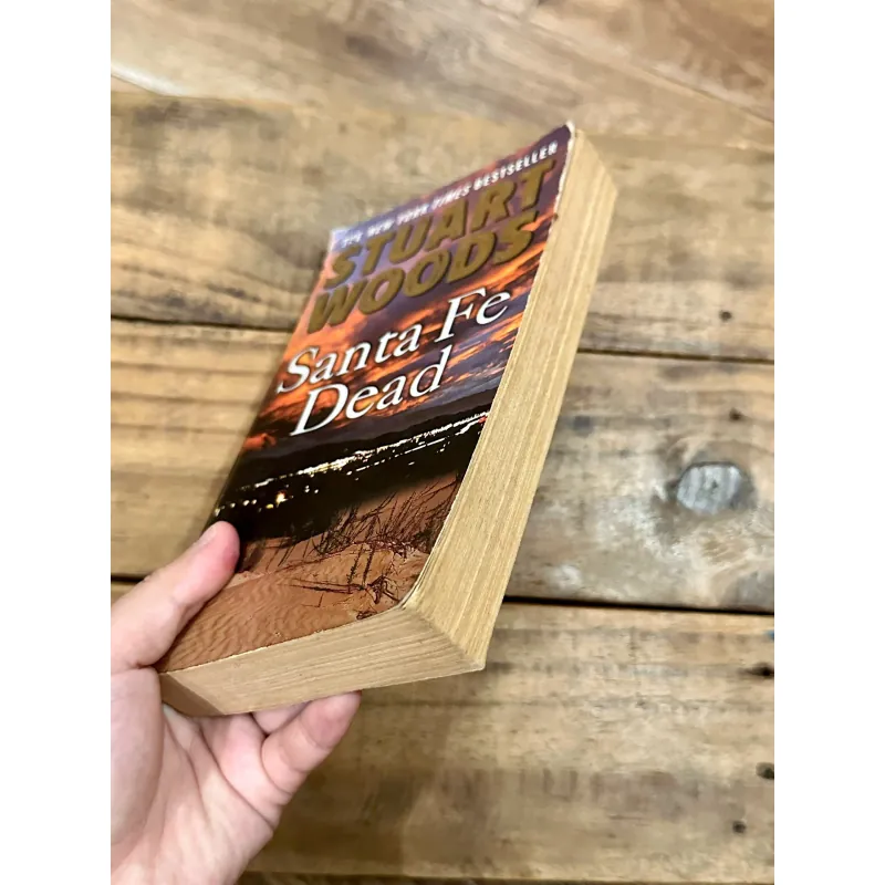 Santa Fe Dead - Stuart Woods 736298