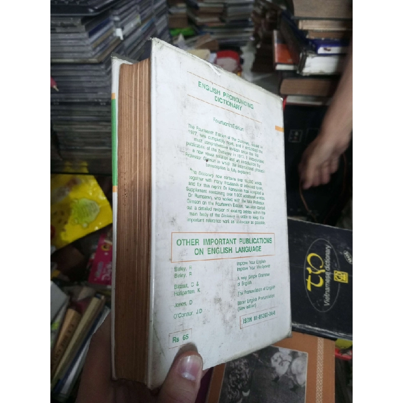 English Pronoucing Dictionary (Sách học ngoại ngữ khác) KSX060526 1038614