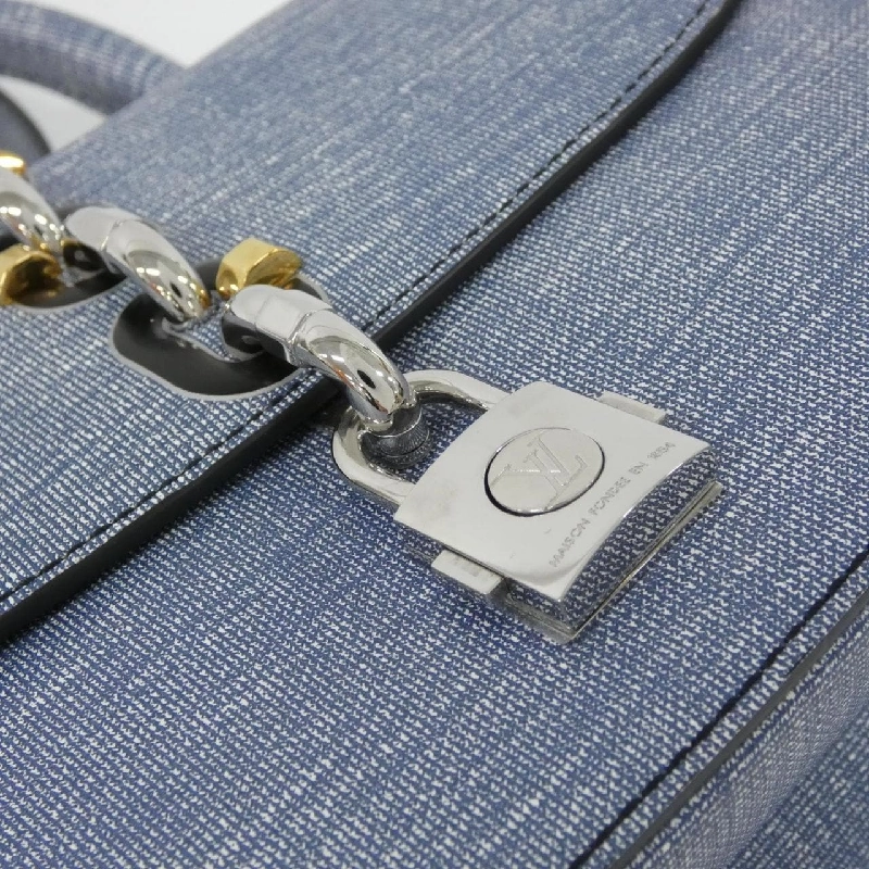 Túi Louis Vuitton Epi Chain It PM M54606 616882