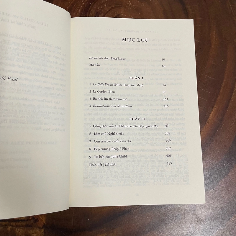 JULIA CHILD Và Cuộc Sống Ở Pháp _ Tình Yêu, Sự Nghiệp Và Những Món Ăn Mang Tên Huyền Thoại 446936