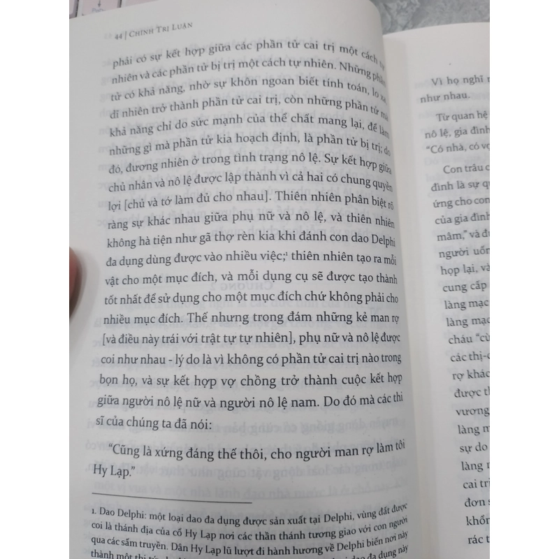 CHÍNH TRỊ LUẬN - ARISTOTLE
 530939