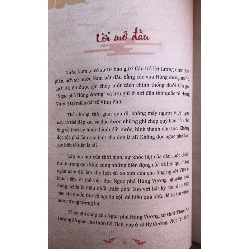 Hùng Vương Thánh Tổ Ngọc Phả 709765