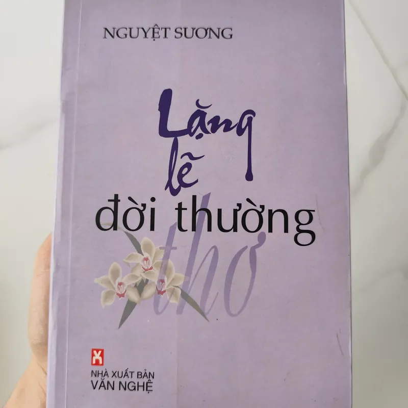 Lặng lẽ đời thường - Nguyệt Sương  559914